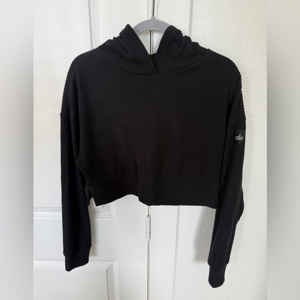 ALO Yoga Black Ribbed Knit Top